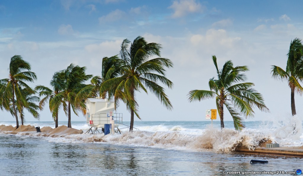 Ocean floods A1A along Fort Lauderdale Beach, Florida