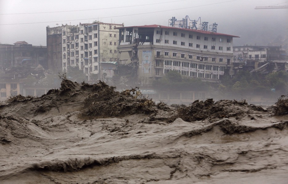 china-flood-sichuan-935-1